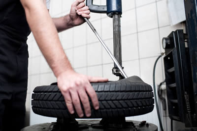 tyre-fitting